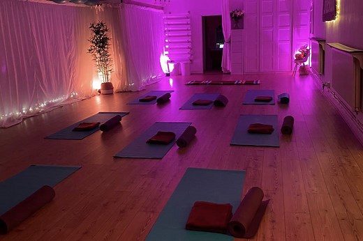 Flow  Wellbeing Studio (Yoga/Pilates/Barre/Mindfulness) — Flow Studio