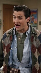 Joey vs Chandler: The Ultimate Funny Fight! 😂