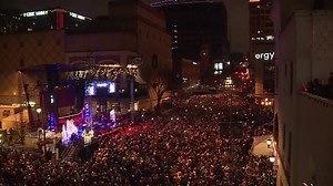 🎄 PLAZA LIGHTS: The holidays have officially arrived in Kansas City with lighting of the Country Club Plaza lights. | KMBC 9