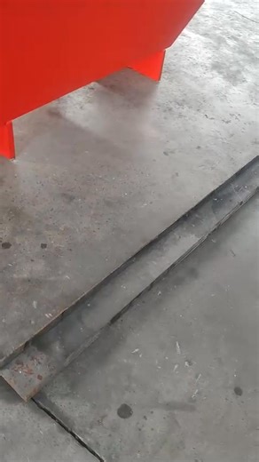 Hydraulic Manual Bending Machine for Thickness 3mm*3m length #bendingmachine #machine #rollformingmachine #hydraulic #roof #bending Whatsapp : 86 137 8575 6740 | Steelmama roofing tile machine