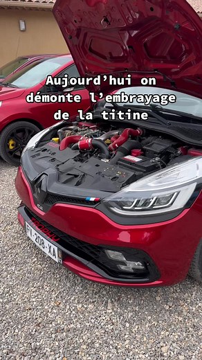 Démonter l’embrayage de la Clio : Guide étape par étape