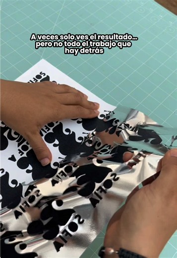 A veces un proyecto terminado parece sencillo…hasta que ves todo lo que hay detrás ✨ #diy #fy #cricut #cricutprojects #grad