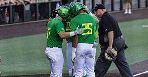 Live updates: No. 10 Oregon baseball hits the road for three-game series against Ohio State