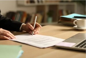 Como hacer una carta de recomendación para Inmigración