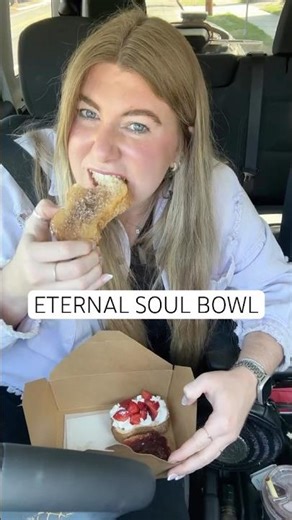 Review of Eternal Soul Bowl in Sumner Washington - The Fair Toast Flight & Smoothie 🧉