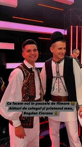 Ce facem noi în pauzele de filmare 😁Alături de colegul și prietenul meu, Bogdan Cioranu ✌️#florinboita #bogdancioranu #live #tvr #ardeal #banat #folclor #traditie | Florin Boita