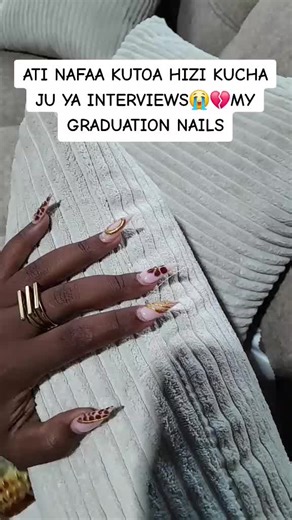 Graduation Nail Designs for Interviews