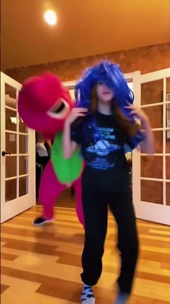 Barney remix dance! 🤣