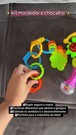 ✨ Kit 8 Peças Mordedor Chocalho ✨ Seu bebê mais calmo, estimulado e feliz 🧸💛 ✔️ Alivia o desconforto da dentição ✔️ Estimula os sentidos e coordenação ✔️ Material seguro e fácil de higienizar ✔️ Colorido e super atrativo para o bebê 👶 Ideal para o desenvolvimento desde os primeiros meses! 🔥 Aproveite agora e garanta esse kit completo com preço especial! 🛒 Clique no carrinho e leve para seu bebê 💕 #bebe #mordedor #chocalho #maternidade #maedeprimeiraviagem