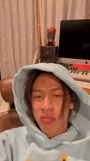 A Refreshing Green Tea Experience with Scenic Views