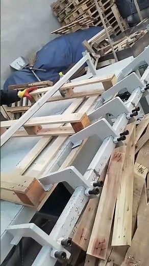 Wood Pallet Dismantling Machine Disassembly Machine