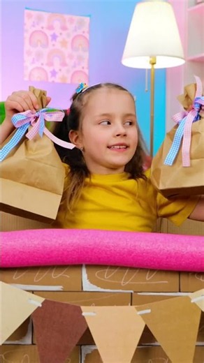 DIY Hot Air Balloon! 📦🎈 Cardboard Creation! 💡