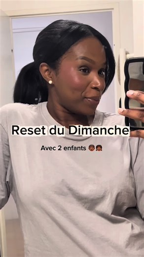 ✨ Reset du dimanche ✨ On remet les compteurs à zéro : tri des vêtements, lessives, tenues prêtes pour la semaine… 🧺 Prendre un peu de temps aujourd’hui pour se sentir léger toute la semaine. #sundayreset #organisation #monlife