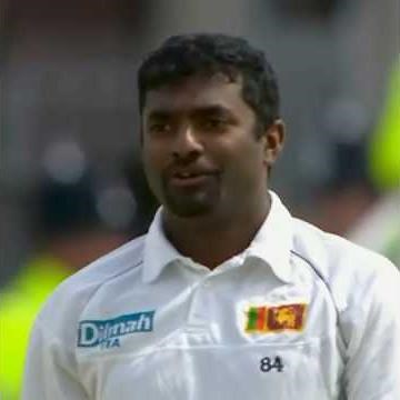 Muttiah Muralitharan Traps Kevin Pietersen With Magical Doosra - Analysis