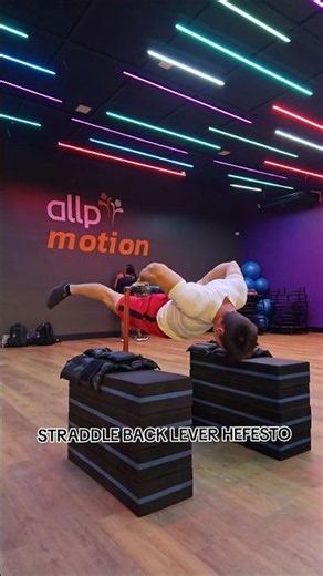Straddle Back Lever Hefesto