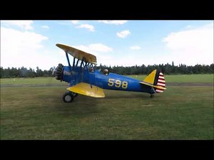 Avion ancien : le stearman atterrit à Lesperon (Ardèche)