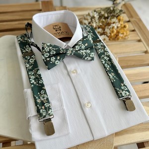 Dark Green Suspenders and Floral Bow Tie Set: Rustic Wedding Groomsmen Accessory - Etsy