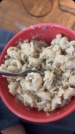 Alfred “Fredo” Thomas III on Instagram: "Negative Fred running free 🤣 Subscribe to my YouTube with the link in my bio 🤙🏾 #fredotv #funny #comedy #jokes #reels #reaction #relatable"