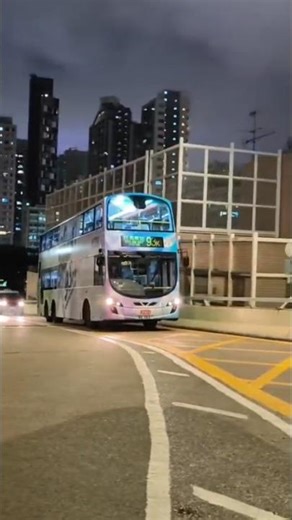 [九巴93週年都要用綠蛋？]九巴93K@RE1213 AVBWU225 #九巴kmb #富豪 #avbwu #九巴93週年主題巴士#綠蛋 #bus #香港巴士#周殷廷 #離別時刻