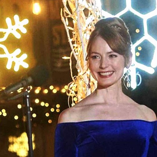 Ho, Ho, Ho! How to Watch Alicia Witt's Christmas Tree Lane Hallmark Movie