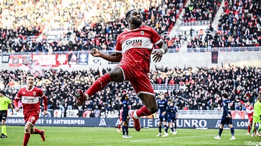 Antwerp zet opmerkelijke opmars voort dankzij felbevochten remontada tegen Zulte Waregem | sporza