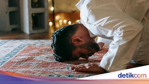 Tata Cara Sholat Tarawih 8 Rakaat Sendiri di Rumah dari Niat hingga Salam