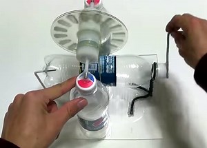 Whimsical Homemade Wimshurst Machine