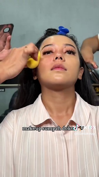 Makeup Sumpah Dokter untuk Dr. Icha