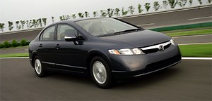 New Honda hybrid to arrive in April 2009, cost less than Prius
