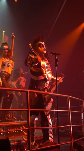 110K views · 713 reactions | ¡Visítanos en Cancún, Playa del Carmen o Punta Cana y prepárate para disfrutar nuestros shows!  Compra tus boletos  https://www.cocobongo.com/ | CocoBongo | Facebook