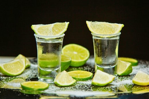 12 Healthiest Tequilas to Drink According to a Nutritionist in 2026