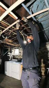 Installing a sump pump in basement💧 #plumbing #construction #water #plumber #drain #plumber