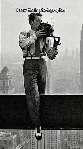 "lunch atop a skyscraper" by Charles C. Ebbets in 1932 on a construction site #art #photography