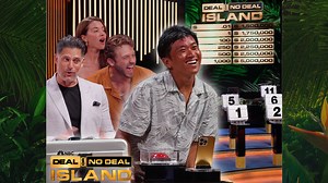 Deal Or No Deal SUPERFAN Dickson had his childhood dreams come true when he got to face off against The Banker! 🤩 His mention of the classic Briefcase Models brought back so many memories! 🥹 Relive #DealOrNoDealIsland Season 1 & 2 NOW on Peacock TV! 💼🌴💸 #DONDI | Deal or No Deal US