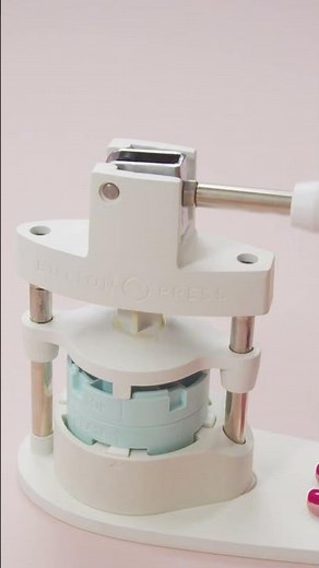 We R Makers Button Press ASMR