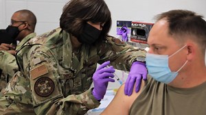 US troops who decline to get COVID-19 vaccine face legal trouble