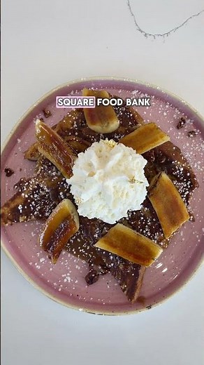 Visit Café Lola at the Forum Shops inside Caesars Palace 🤩💗#dinewithapurpose #bananasfoster