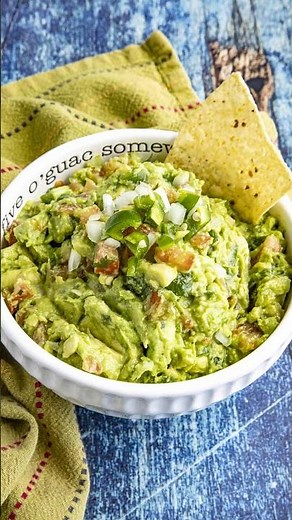 Classic GUACAMOLE - They Beg Me to Bring It Every Time