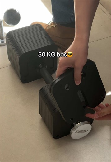 Satu satunya dumbbell compact up to 50KG! Tahan banting full besi🤩🤩😎 praktis keliatan elegan banget #adjustabledumbbell #dumbbell50kg #alathomegym #gymjakarta