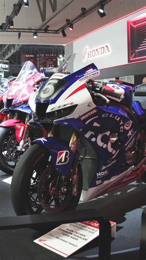 23K views · 1.1K reactions | Behind the scenes at #EICMA2025! Honda’s on-road racing motorcycles are gathering in Milan, Italy Did you find your favorite motorcycle? #EICMA2025 | HRC - Honda Racing Corporation | Facebook