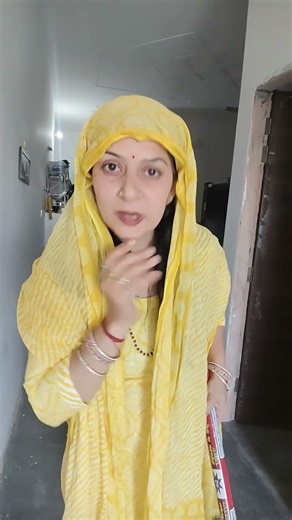 iklauti Bahu hona theek nahi🙅#viral#trending#comedy😝😜#ytshots@unseenvlogmirzewala12