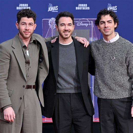 Nick, Joe and Kevin Jonas Share Update on Their Mom Denise After Her Stroke