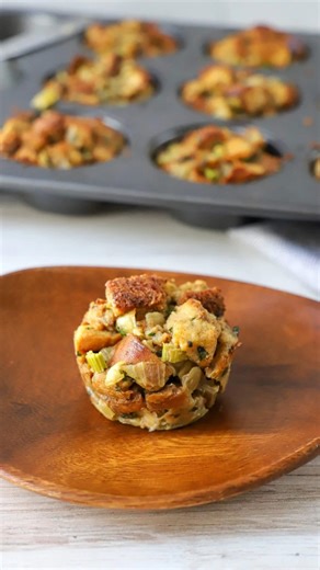 A tasty Stuffing Muffin Recipe is a must-have Thanksgiving side! Stuffing muffins are perfectly portioned and easier for guests to grab. Not to mention, they still contain all the flavors and textures of traditional stuffing but with added convenience. Full recipe is on our website! Check our story for a clickable link! https://www.theproducemoms.com/stuffing-muffins/ #thanksgivingsides #stuffingrecipe #stuffingmuffins | The Produce Moms | Facebook