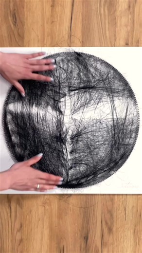 Let’s String is when an ordinary photo turns into a true piece of art you’ll want to display and show to everyone🎤