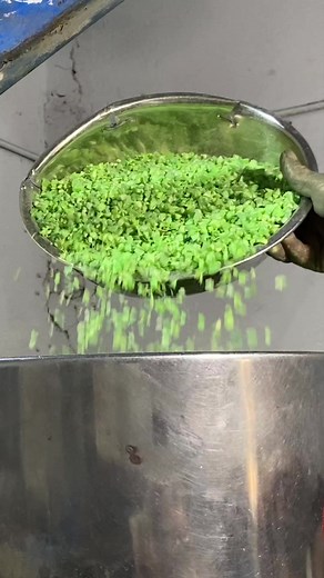 Remember This? School Lunch Box Making Process | Unbox Factory