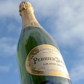 Perrier-Jouët Grand Brut Champagne Review: Best Festive Champagne
