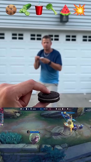 Card Throwing with EMOJIS LIKE AND FOLLOW FOR MORE!!❤️ #cardthrowing #tricks | Zinitzu