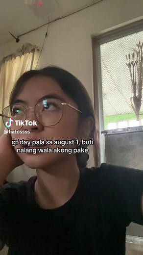 Understanding August 1: National Girlfriend Day Insights