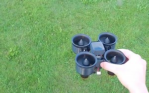 这可能是目前速度最快的四轴无人机了