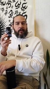 Sabes para que sirve la vitamina b12? Es esencial para la producción de mielina, que es el recubrimiento de las terminaciones nerviosas. Fortalece el sistema nervioso previniendo la depresión y la ansiedad. Es vital para la producción de glóbulos rojos, ayudando a prevenir la anemia (cansancio y debilidad). Participa en la producción de energía. Es fundamental para la función celular y la salud cerebral. Para mas información y pedidos envianos un mensaje privado o un whatsapp al 44 28 09 99 28. 